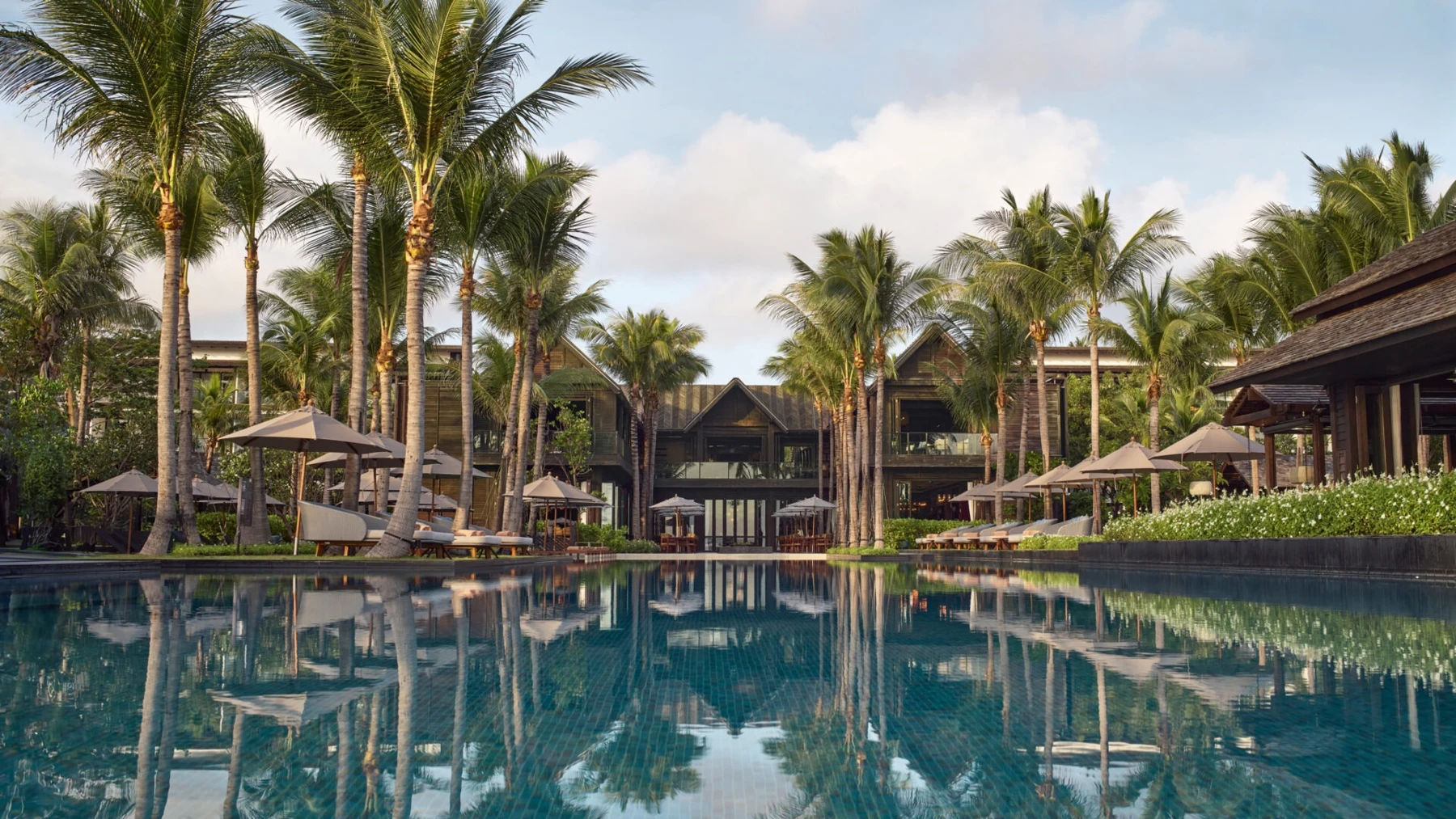 Kimpton Kitalay Samui beachfront resort in Koh Samui